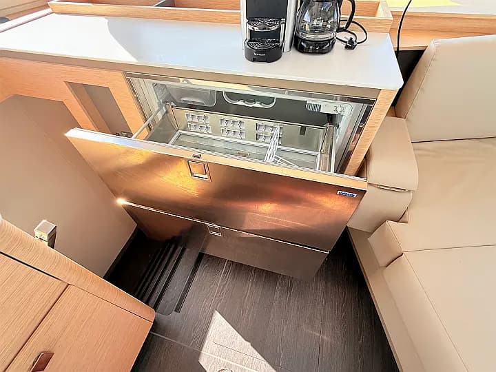 Aura 51 in Sukošan / D-Marin Dalmacija Marina - Photo 5