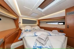 Prestige 520 Fly in Split / ACI Marina Split thumbnail 26