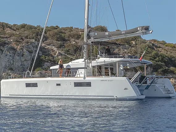 Lagoon 52F in Nea Peramos - Attica / Nea Peramos - Photo 1