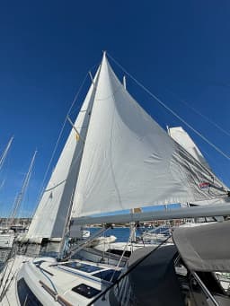Bavaria Cruiser 41 in Rogoznica / Marina Frapa thumbnail 7