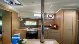 Oceanis 35.1 in Castiglioncello / Marina Cala de' Medici thumbnail 11