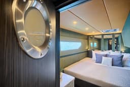 Luna 49 in Split / MCI Marine Club International thumbnail 3
