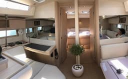 Oceanis 51.1 in Athens / Alimos Marina thumbnail 10