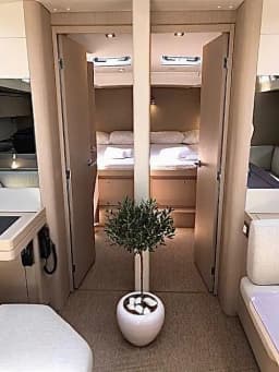 Oceanis 51.1 in Athens / Alimos Marina thumbnail 9