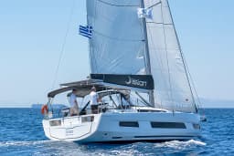 Dufour 41 in Athens / Alimos Marina thumbnail 10
