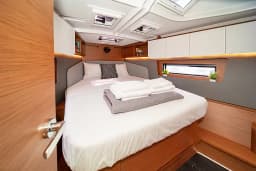 Dufour 41 in Athens / Alimos Marina thumbnail 13