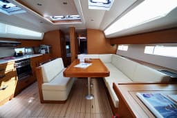 Jeanneau 54 in Marmaris / Albatros Marina thumbnail 6