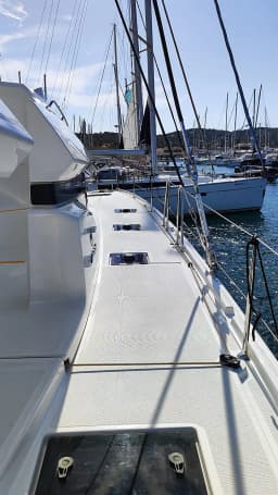 Lagoon 51 in Lavrion / Olympic Marina thumbnail 6