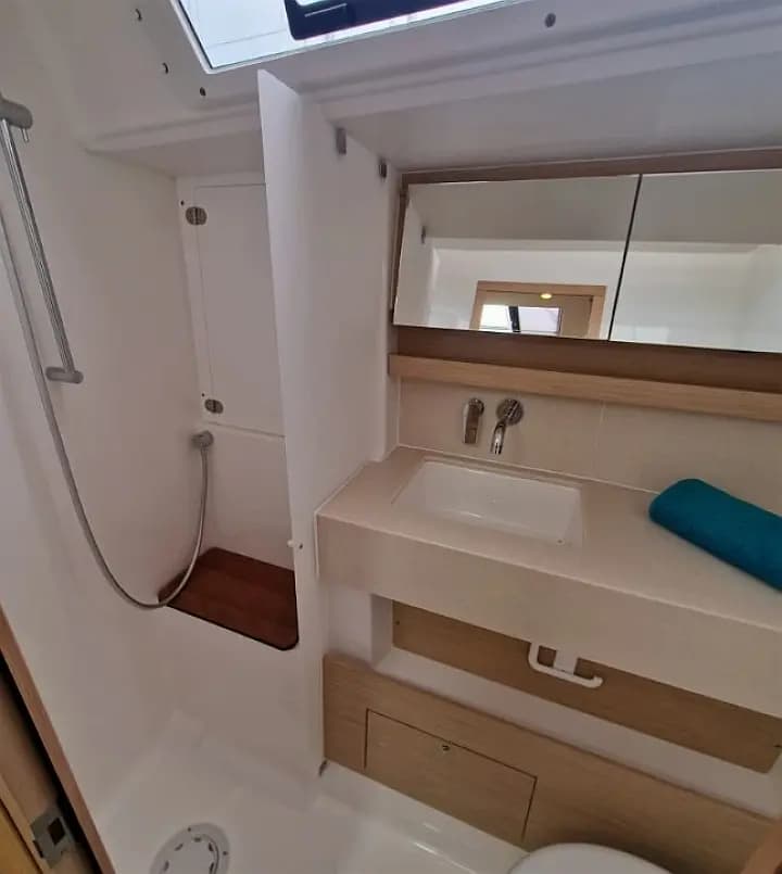 Dufour 470 in Grimaud / Port Grimaud - Photo 5