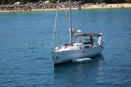 Oceanis 37 in Skopelos / Loutraki Harbour thumbnail 3