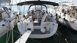 Oceanis 37 in Skopelos / Loutraki Harbour thumbnail 5