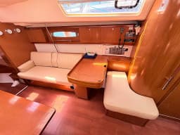 Oceanis 46 in Sukošan / D-Marin Dalmacija Marina thumbnail 10
