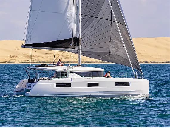 Lagoon 46 in Seget Donji / Marina Baotić - Photo 1