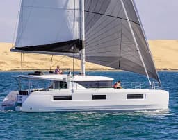 Lagoon 46 in Seget Donji / Marina Baotić thumbnail 4