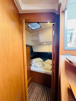 Bavaria C38 in Novi Vinodolski / Marina Novi thumbnail 9