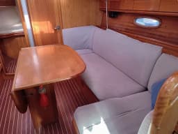 Bavaria 37 Cruiser in Corfu / Gouvia / D-Marin Marina Gouvia thumbnail 5