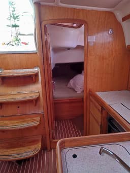 Bavaria 37 Cruiser in Corfu / Gouvia / D-Marin Marina Gouvia thumbnail 8