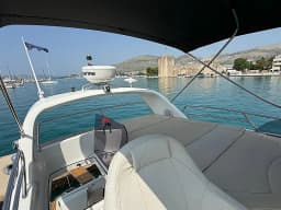 Antares 36 in Trogir / ACI Marina Trogir thumbnail 11