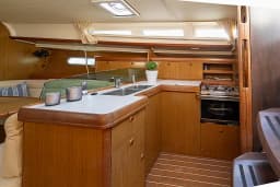 Sun Odyssey 42 i in Kavala thumbnail 8