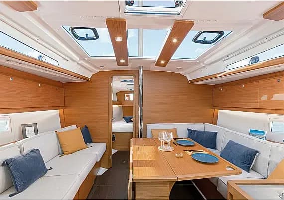 Dufour 390 Grand Large in Orhaniye / Palmiye Marina - Photo 3