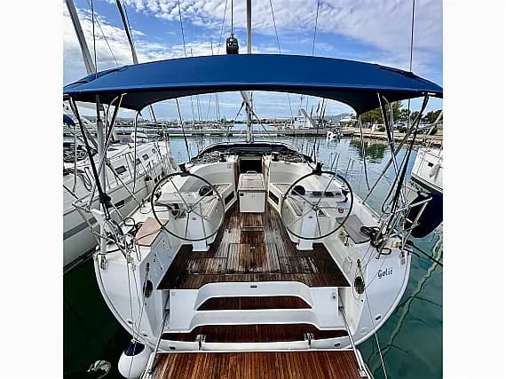 Bavaria Cruiser 45 in Sukošan / D-Marin Dalmacija Marina - image 1