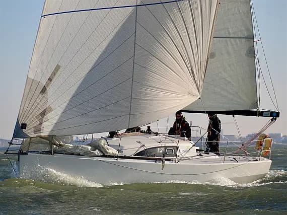 JPK 10.10 in La Rochelle - image 1