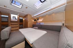 Dufour 470 in Seget Donji / Marina Baotić thumbnail 8