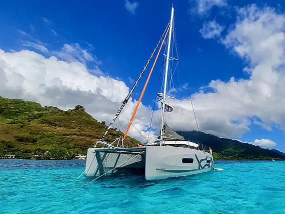 Excess 11 in Papeete, Tahiti / Papeete - image 1