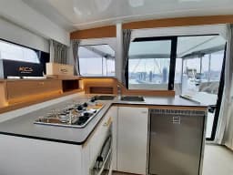 Excess 11 in Papeete, Tahiti / Papeete thumbnail 21
