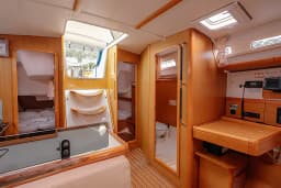 Sun Odyssey 42 i in Fethiye / Yes Marina thumbnail 6