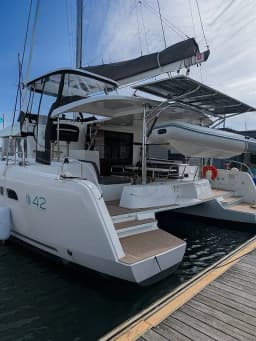 Lagoon 42 in Eden Island / Mahe, Victoria / Eden Island Marina thumbnail 5