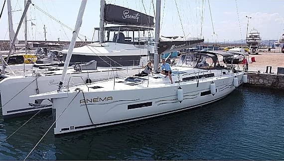 Dufour 530 in Athens / Alimos Marina - image 1