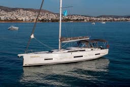Dufour 530 in Athens / Alimos Marina thumbnail 6