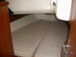 Sun Odyssey 40 in Athens / Marina Delta Kallithea thumbnail 11