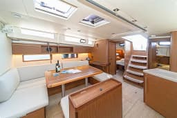 Oceanis 46.1 in Volos / Port of Volos thumbnail 11