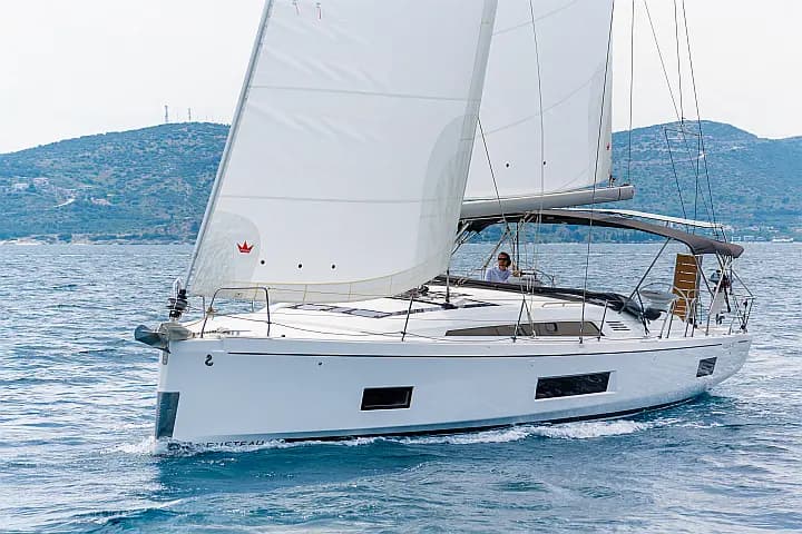 Oceanis 46.1 in Volos / Port of Volos - Photo 5