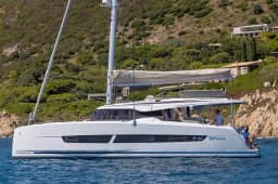 New 44 in Mallorca / Palma de Mallorca / La Lonja Marina Charter thumbnail 8