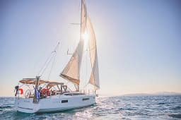 Sun Odyssey 410 in Lavrion Main Port thumbnail 9