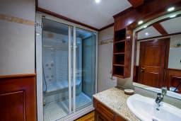 Gulet in Athens / Alimos Marina thumbnail 14