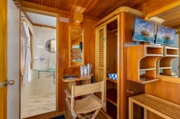 Wooden motor yacht in Maldives / Malé thumbnail 14