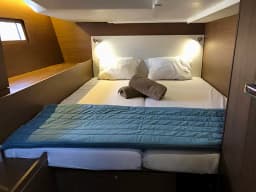 Oceanis 51.1 in Athens / Alimos Marina thumbnail 18