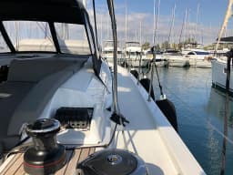 Oceanis 51.1 in Athens / Alimos Marina thumbnail 7