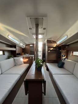 Oceanis 34.1 in Split / ACI Marina Split thumbnail 14