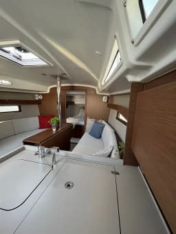 Oceanis 34.1 in Split / ACI Marina Split thumbnail 24
