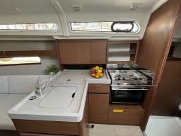 Oceanis 34.1 in Split / ACI Marina Split thumbnail 29