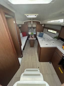 Oceanis 34.1 in Split / ACI Marina Split thumbnail 35