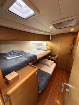 Jeanneau 57 in Athens / Alimos Marina thumbnail 15