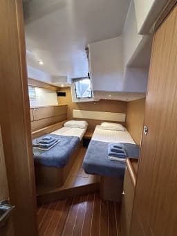Jeanneau 57 in Athens / Alimos Marina thumbnail 20