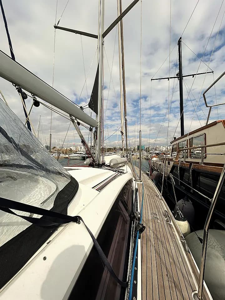 Jeanneau 57 in Athens / Alimos Marina - Photo 5