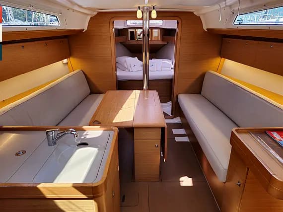 Dufour 360 Grand Large in Rogoznica / Marina Frapa - Photo 3